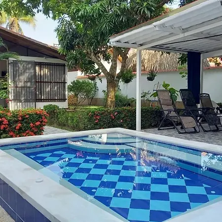 Casa Vacacional Con Jacuzzi Privado Y Bbq Vila Carmen de Apicalá Exterior foto